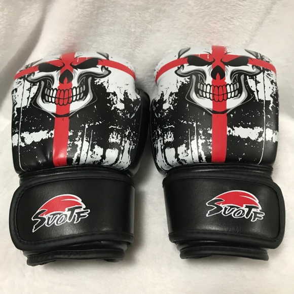 SUOTF 8OZ Boxing Bag Training Gloves Black/White/Red Skull Large Kids/Teens - Picture 2 of 5